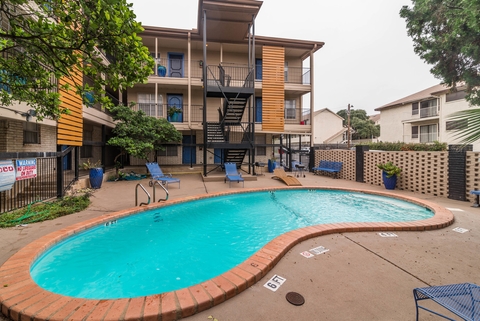 Spanish Trails Apartments Austin Texas